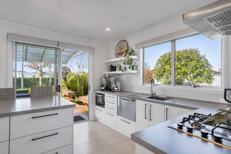 Photo of property in 203 Tui Road, Whangamata, 3620