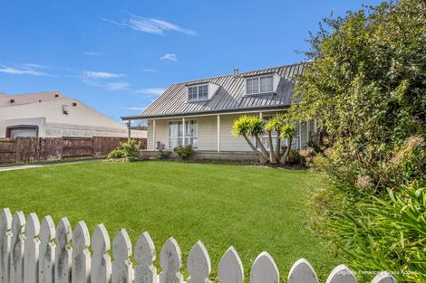 Photo of property in 62 Rennie Avenue, Milson, Palmerston North, 4414