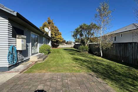 Photo of property in 16 Hinau Street, Maeroa, Hamilton, 3200