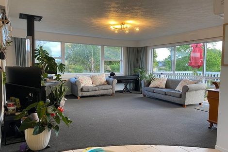 Photo of property in 12 Poto Street, Te Atatu South, Auckland, 0610