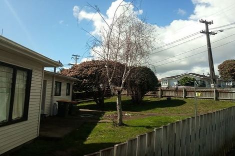Photo of property in 2 James Road, Manurewa, Auckland, 2102
