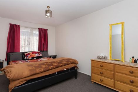 Photo of property in 2/345 Worcester Street, Linwood, Christchurch, 8011