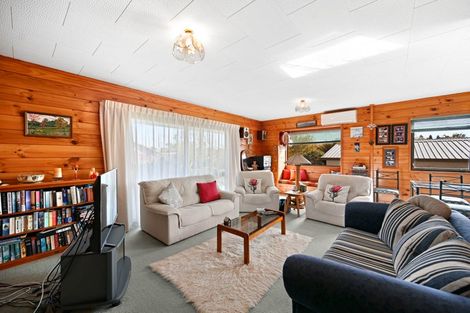 Photo of property in 2 Emma Place, Pukete, Hamilton, 3200