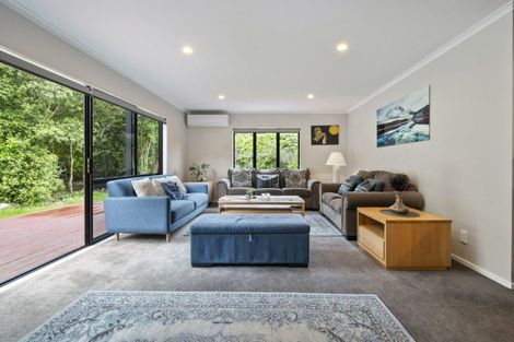 Photo of property in 402 Turitea Road, Turitea, Palmerston North, 4472