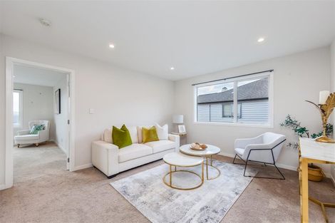 Photo of property in 5 Bridget Court, Red Beach, 0932