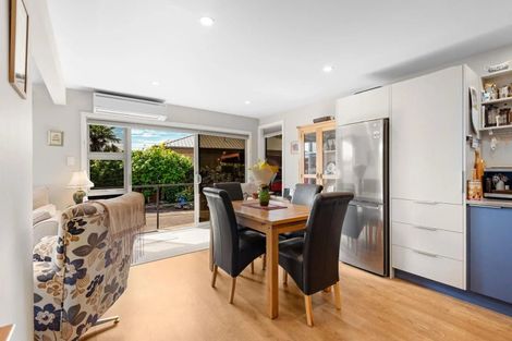 Photo of property in 16f Mure Street, Mosgiel, 9024