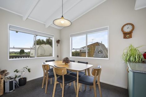 Photo of property in 44 Victory Street, Welcome Bay, Tauranga, 3112