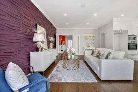 Photo of property in 16 Evelina Lane, Flat Bush, Auckland, 2019