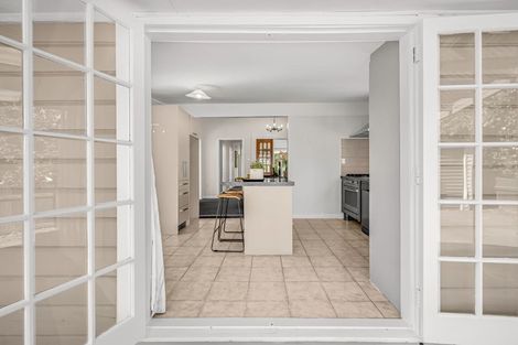 Photo of property in 702 Avenue Road West, Saint Leonards, Hastings, 4120
