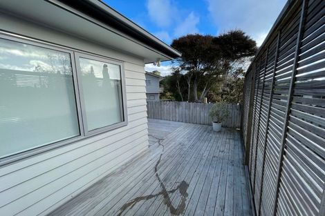 Photo of property in 38 Powrie Street, Glenfield, Auckland, 0629