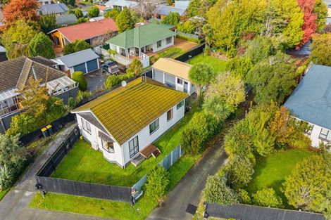 Photo of property in 64 Winters Road, Redwood, Christchurch, 8051