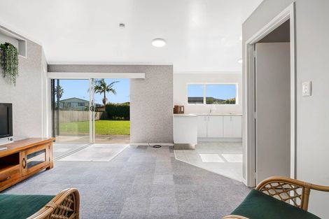 Photo of property in 309 Mahurangi East Road, Snells Beach, 0920