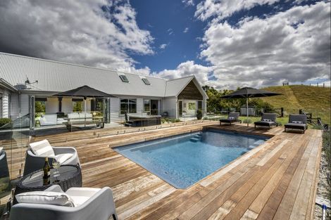 Photo of property in 1232 Taihape Road, Sherenden, Hastings, 4179