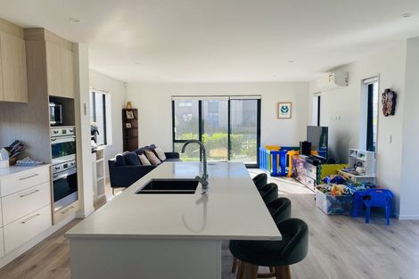 Photo of property in 33 Adlam Lane, Takanini, 2112