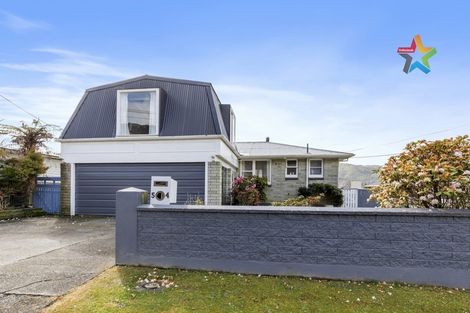 Photo of property in 54 Holland Street, Wainuiomata, Lower Hutt, 5014