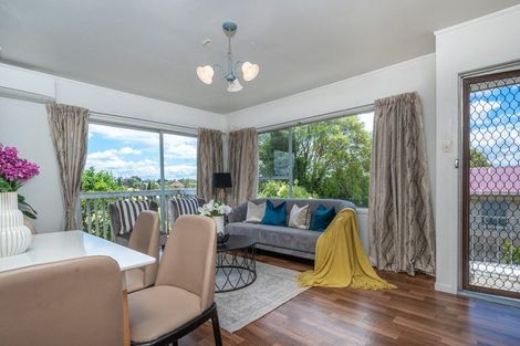 Photo of property in 12 Jenelin Road, Glendene, Auckland, 0602