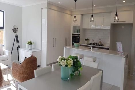 Photo of property in 30 Tyler Davies Drive, Red Beach, 0932