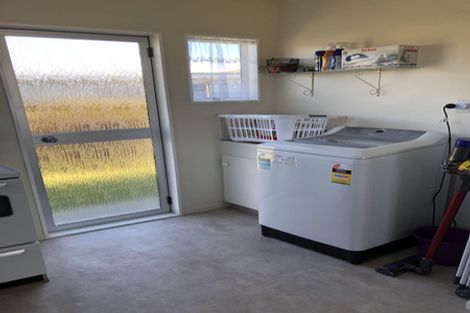 Photo of property in 5 Porritt Place, Tamatea, Napier, 4112