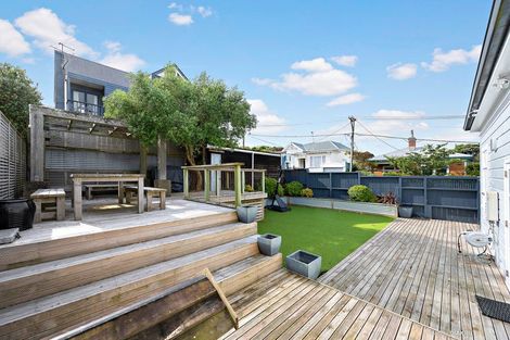 Photo of property in 33 William Street, Hataitai, Wellington, 6021