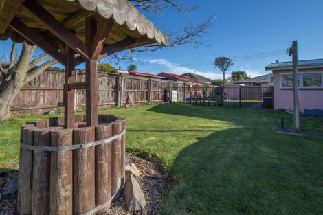 Photo of property in 4 Shaftesbury Street, Avonhead, Christchurch, 8042