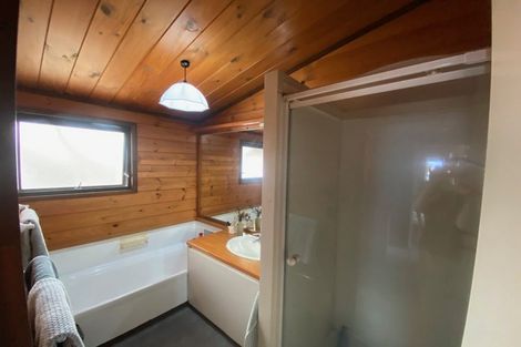 Photo of property in 33 Bodmin Terrace, Camborne, Porirua, 5026