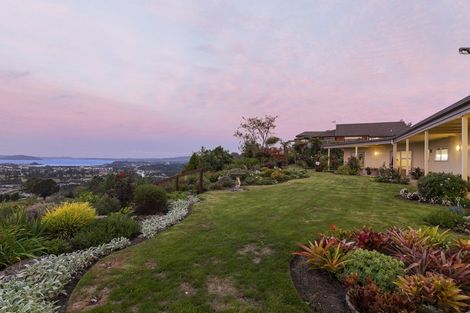 Photo of property in 16 Henare Place, Tihiotonga, Rotorua, 3015