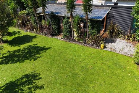 Photo of property in 1a Menzies Street, Westport, 7825