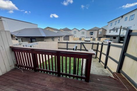 Photo of property in 3/3 Wallson Crescent, Wiri, Auckland, 2104