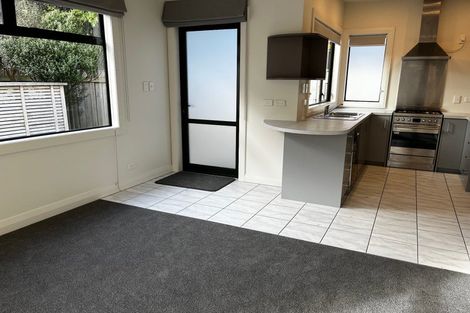 Photo of property in 40 Kaihuia Street, Northland, Wellington, 6012