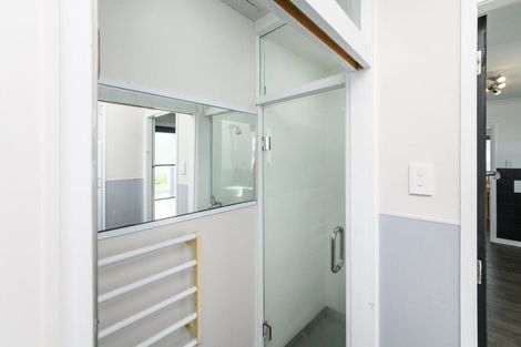 Photo of property in 6 Milton Street, Roslyn, Palmerston North, 4414