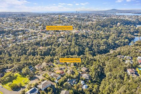 Photo of property in 29 Homewood Place, Chatswood, Auckland, 0626