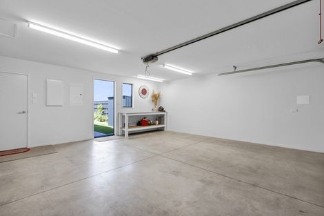 Photo of property in 12 Greenpath Lane, Hurworth, New Plymouth, 4310