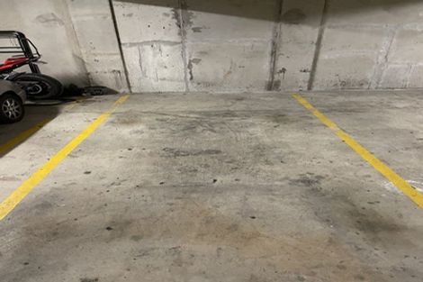 Photo of property in St Pauls Apartments, 75/43u Mulgrave Street, Thorndon, Wellington, 6011