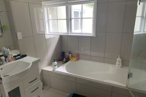 Photo of property in 14f1- Raukawa Grove, Trentham, Upper Hutt, 5018