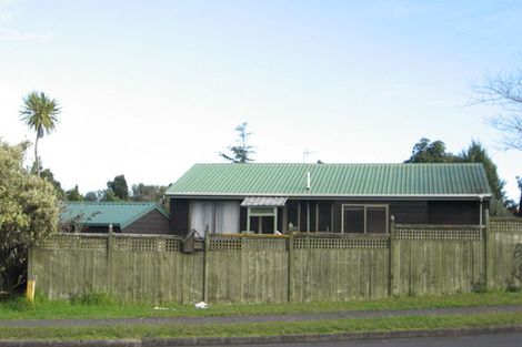 Photo of property in 168 Carnoustie Drive, Wattle Downs, Auckland, 2103