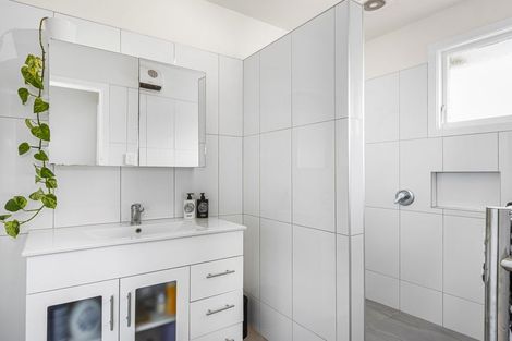 Photo of property in 7 Apollo Place, Papanui, Christchurch, 8052