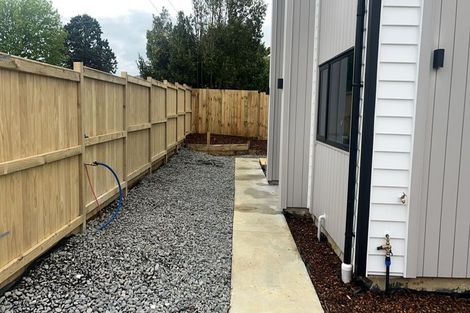 Photo of property in 83b Hutchinsons Road, Bucklands Beach, Auckland, 2014