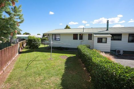 Photo of property in 50 Southey Street, Leamington, Cambridge, 3432