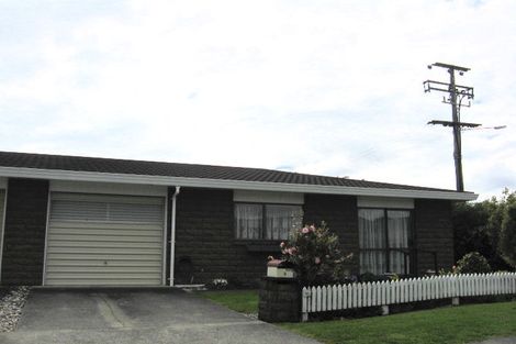 Photo of property in 2/2 Langbein Street, Stoke, Nelson, 7011