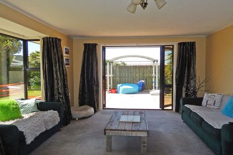 Photo of property in 32 Redcastle Road, Oamaru North, Oamaru, 9400