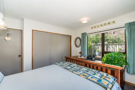 Photo of property in 28 Matenga Street, Waikanae, 5036