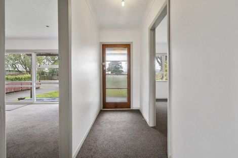 Photo of property in 22 Waterloo Crescent, Hokowhitu, Palmerston North, 4410