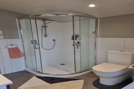 Photo of property in 61u1 Black Rock Road, Newlands, Wellington, 6037