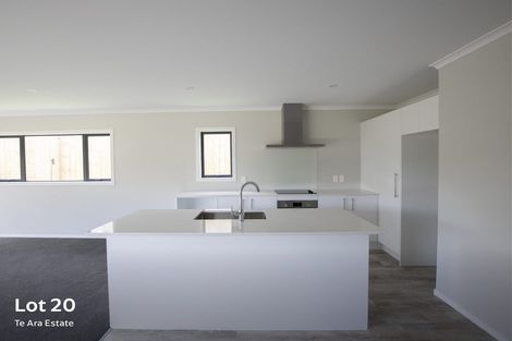 Photo of property in 40 Te Ara O Roimata, Wainuiomata, Lower Hutt, 5014