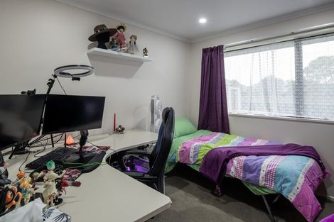 Photo of property in 20d Cameron Crescent, Rolleston, 7614