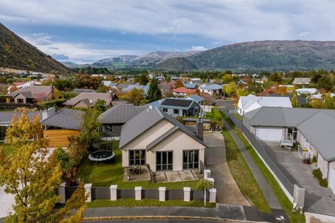 Photo of property in 60 Mount Iron Drive, Wanaka, 9305
