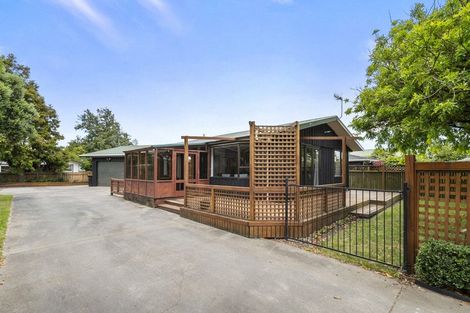Photo of property in 3 Newland Court, Palmerston North, 4410