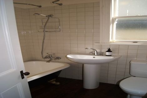 Photo of property in 122a Derwent Street, Island Bay, Wellington, 6023
