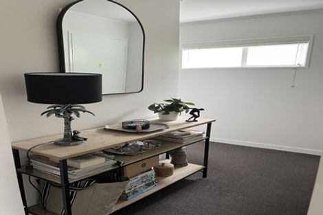 Photo of property in 130u1 Oriental Parade, Oriental Bay, Wellington, 6011