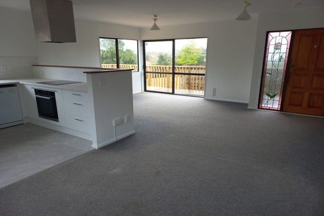 Photo of property in 5/37a Glengarry Road, Glen Eden, Auckland, 0602